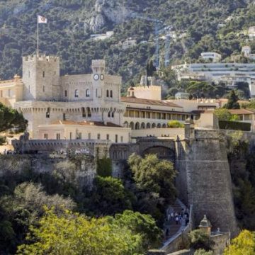 Décès d&rsquo;Antoine de Massy : Une Enquête en Principauté de Monaco
