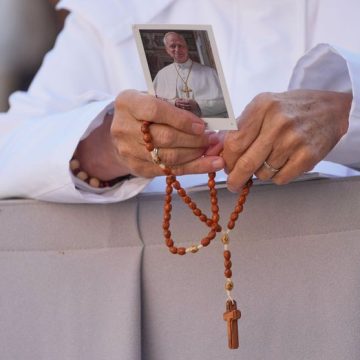 Vatican Mass Amoris Laetitia La Messe de Clôture à Saint-Pierre Sans Léon XIV