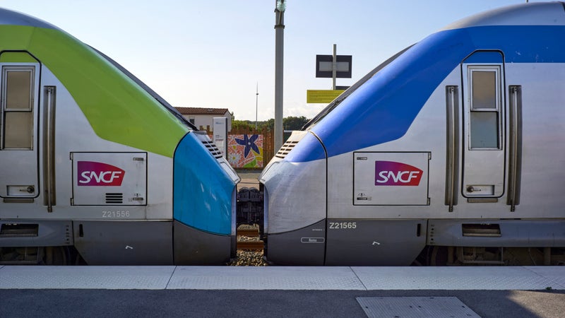 4bcb1576-e607-4230-ae7c-075426a38def Interruption du trafic TER dans la Loire après un accident