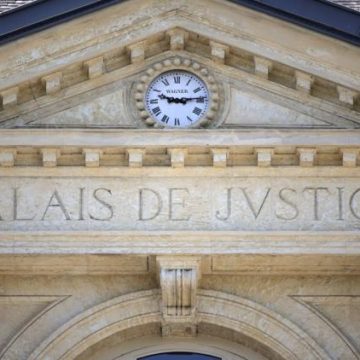 Procès d&rsquo;un professeur accusé de violences sexuelles sur mineurs