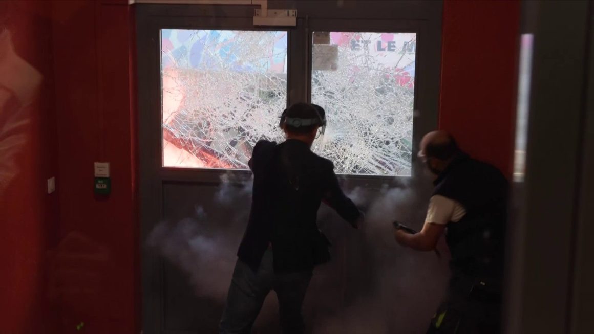 Évacuation d&rsquo;un lycée à Paris suite à des incendies : réactions des autorités