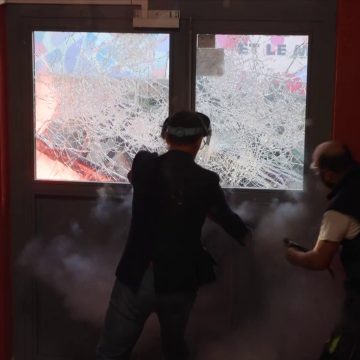 4fc26606-5977-4715-90a8-90119b8da616 Évacuation d’un lycée à Paris suite à des incendies : réactions des autorités