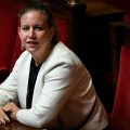 La polémique autour du refus de Mathilde Panot de porter le ruban rose