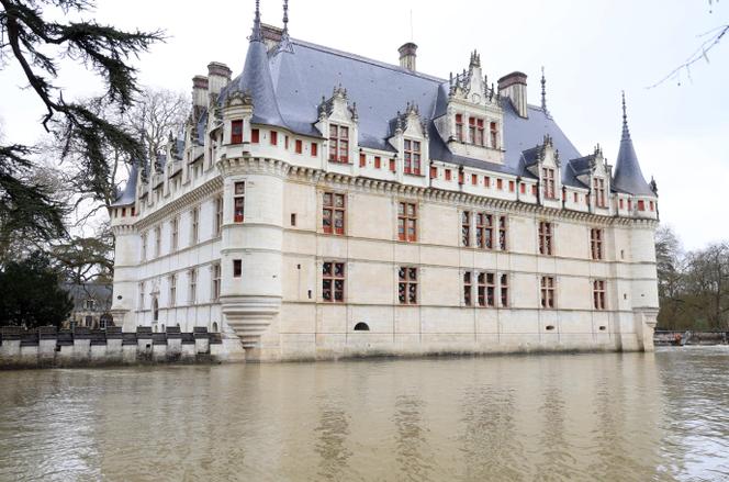 5ab4455f-f2fc-4d61-870c-7fd4f15f061b Les châteaux historiques menacés par le dérèglement climatique