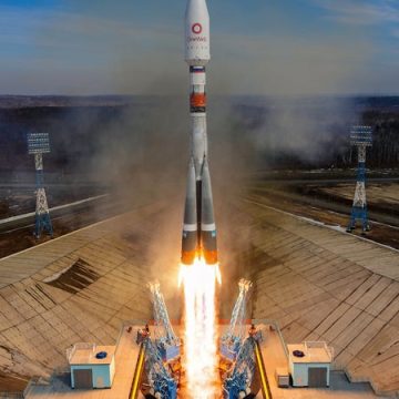 Un satellite militaire russe s&rsquo;approche dangereusement d&rsquo;un satellite commercial européen