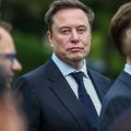 Elon Musk défend Starshield : le gouvernement américain en cause