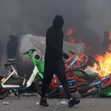 L&rsquo;ultragauche dans la tourmente des manifestations violentes en France
