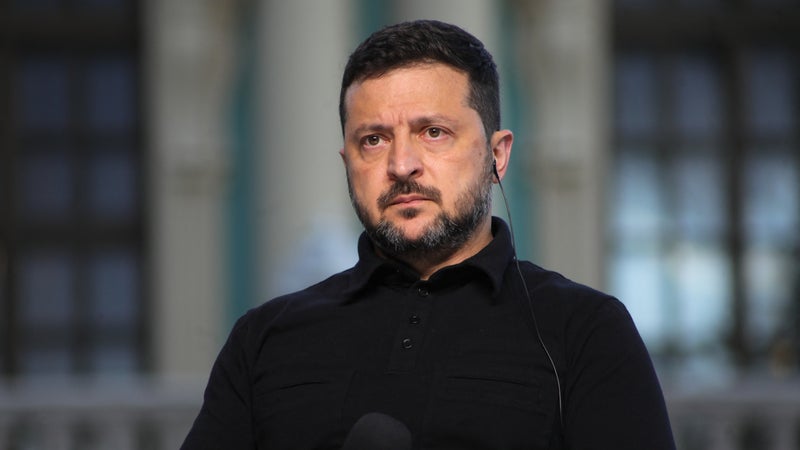 68b14032-9109-41a8-a931-9a6d2597ff60 Zelensky se sent trahi après des annonces de Trump