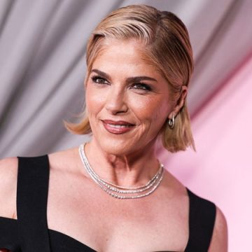 6953e8e5-5777-4f53-a73e-c9e16f0177b5 Selma Blair accusée de violences après un vol