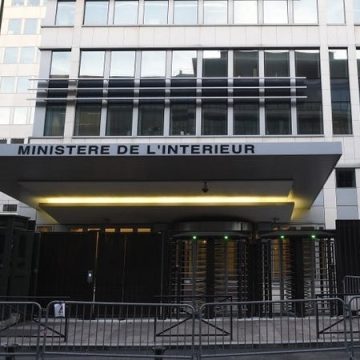 7111eeef-269f-4241-b48b-bcfd3a2ec4f2 Un adolescent de 14 ans suspecté de tirs dans un collège d’Aubagne transféré à l’antiterrorisme