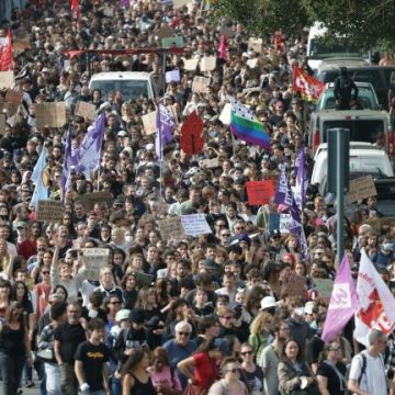 Manifestation de lycéens à Rennes malgré l&rsquo;interdiction préfectorale