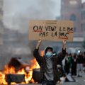 Manifestations et tensions dans les lycées en France