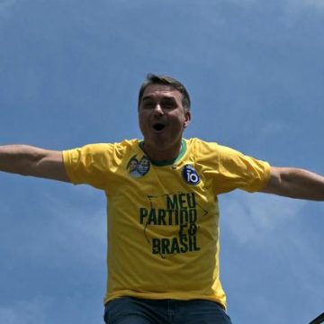 845b77a0-56c4-40d0-b892-bc2222a48053 Election présidentielle au Brésil : Bolsonaro et Lula en tête au premier tour