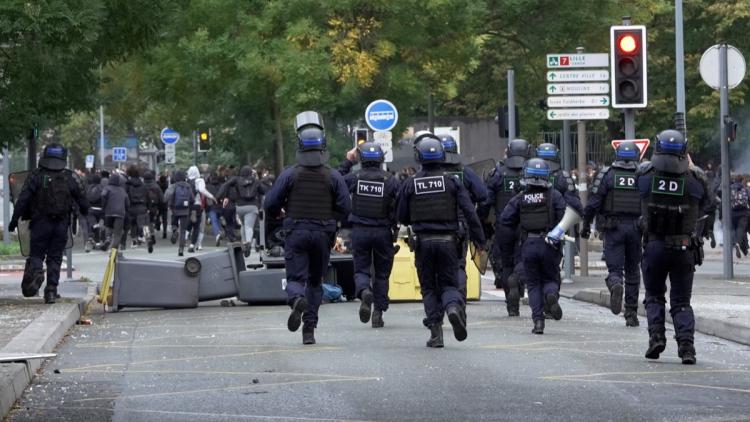 868cedd1-55c4-4f30-9894-b341eb335137 La montée des tensions autour des blocages des lycées en France