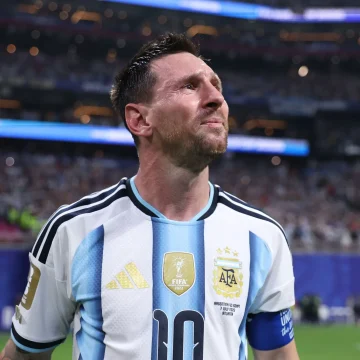 86f153d8-6abc-45ec-bec1-58ac3d3df5f1 Lionel Messi : Des Adieux Émouvants à la Sélection Argentine
