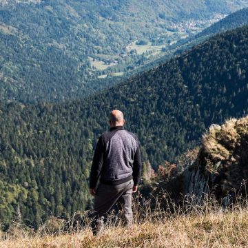 Le tourisme dans les Vosges : afflux estival et impact sur la région