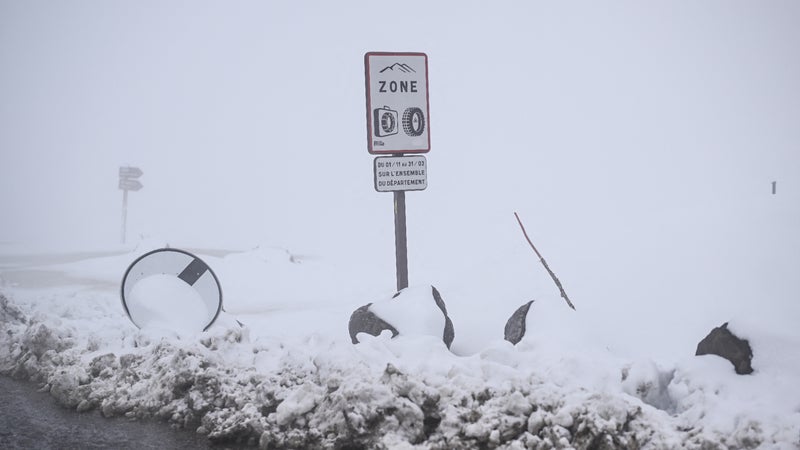 8ce4b9b6-af32-48ce-a26f-448309eb1595 La préfecture de Haute-Savoie précise les obligations d’équipements hivernaux