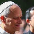 Opération réussie pour le cancer du poumon du pape Léon XIV