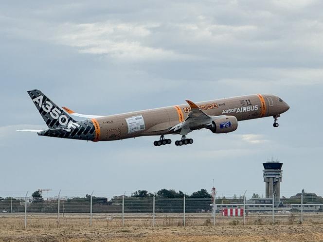 9468fbfa-8152-4523-a266-2813561bfa64 Airbus lance son premier gros-porteur cargo, l’A350F