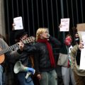 Signature d&rsquo;un accord au Louvre après une longue grève