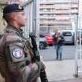 Réflexions sur l&rsquo;appel à l&rsquo;intervention militaire face aux émeutes en France