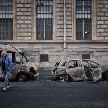 La situation politique et sociale en France et en Europe : tensions et mesures