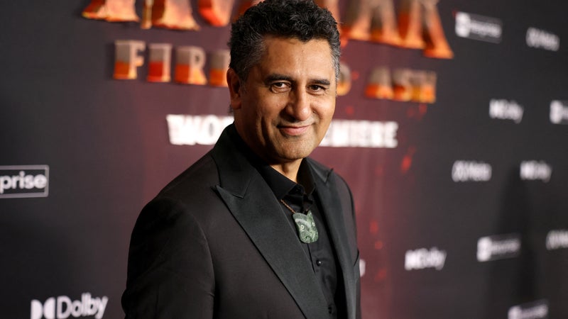 c269ace1-df24-47f9-9934-15bdbc2e698b Cliff Curtis impliqué dans un accident de voiture à Auckland
