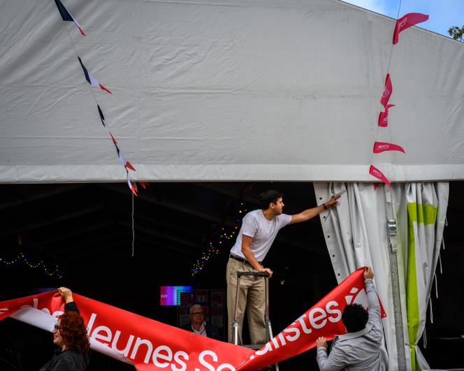 c2c425b8-9e44-43b1-a17b-f2b4a8715bd0 Les Jeunes socialistes présentent un manifeste pour la primaire à gauche