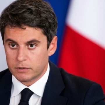Gabriel Attal appelle à une primaire des démocrates pour 2027