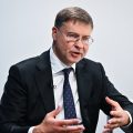 L&rsquo;Union européenne encourage la France à adopter le budget Lecornu