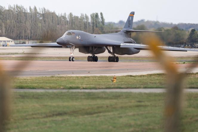 ce6ce7b0-3704-4471-ba4a-800c72a8c652 Jeune Britannique arrêté à Londres pour terrorisme