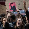 Plan d&rsquo;urgence pour faire face à la mobilisation lycéenne