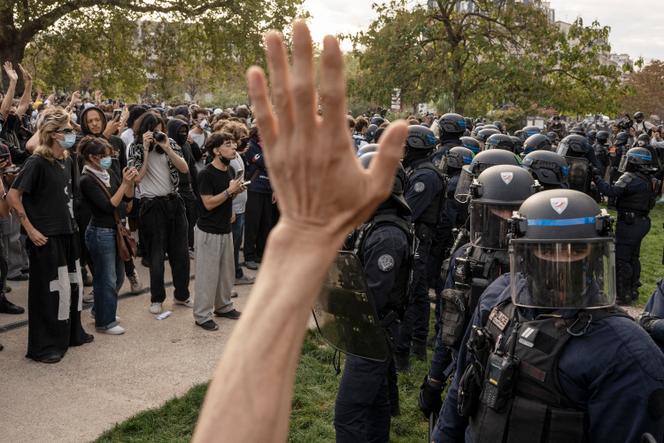 d3564e91-312b-4fe9-ae06-44fe89769492 Réponse internationale aux manifestations étudiantes