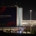 Collision entre minibus et train: 19 blessés au terminal du tunnel sous la Manche