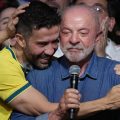 André Janones, stratège des réseaux sociaux qui a boosté Lula au Brésil