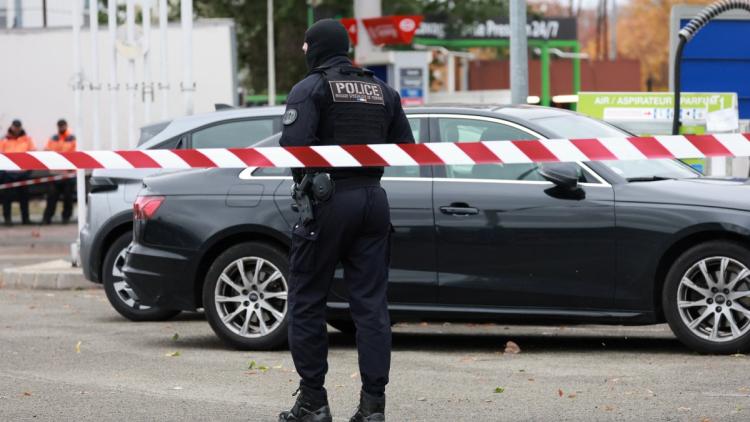 e1e3ace2-0ac5-426b-9c26-1d6cf0c601be Fusillade mortelle à Trappes : enquête et arrestations