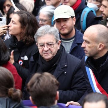 Des Manifestations Sous Haute Tension à Travers la France