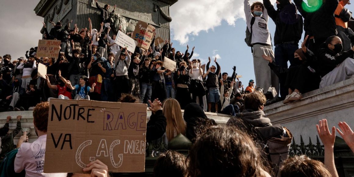 France: Crises multiples et tensions sociales
