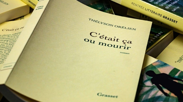 f1f62cf3-f299-467f-9cfd-f61cc8b0e30b L’impact du livre de Thélyson Orélien malgré la polémique