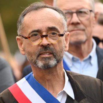 f4d3199b-2c5c-49b3-afbb-6573d5082c0c Un procès pour refus de mariage d’un maire en France