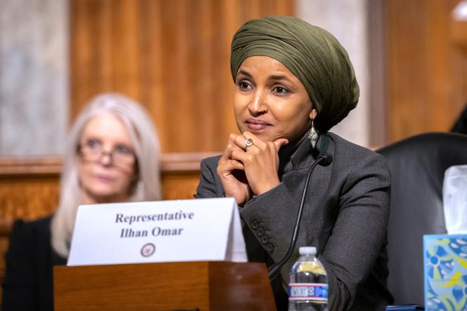 f7cd3d16-2bc7-469e-8575-442654692f01 Enquête sur Ilhan Omar : Un cas unique dans l’histoire américaine