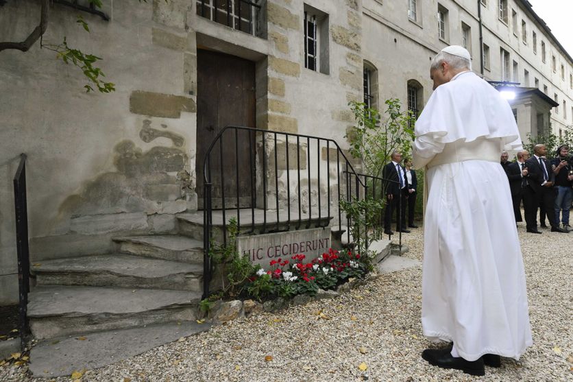 POPE LEO XIV MEETS SYNODAL ASSEMBLY, CATECHUMENS AND NEOPHYTES IN PARIS Commémoration des Martyrs de Septembre 1792