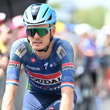 fc9bc732-6f58-405d-9d34-859e2f46e4e3 Dylan van Baarle victime d’un accident avant son mariage